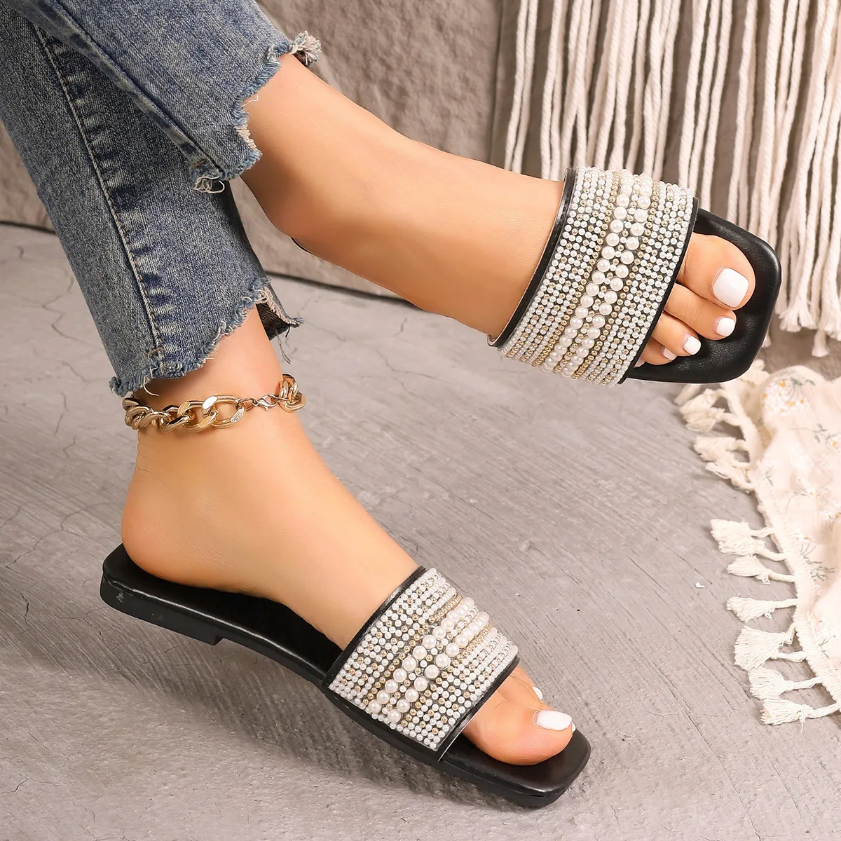 Womens Summer New Style Simple Solid Color Fashion Pearl Sandals Outdoor Casual Party Dress Women's Slippers Large Size zhanyishengli