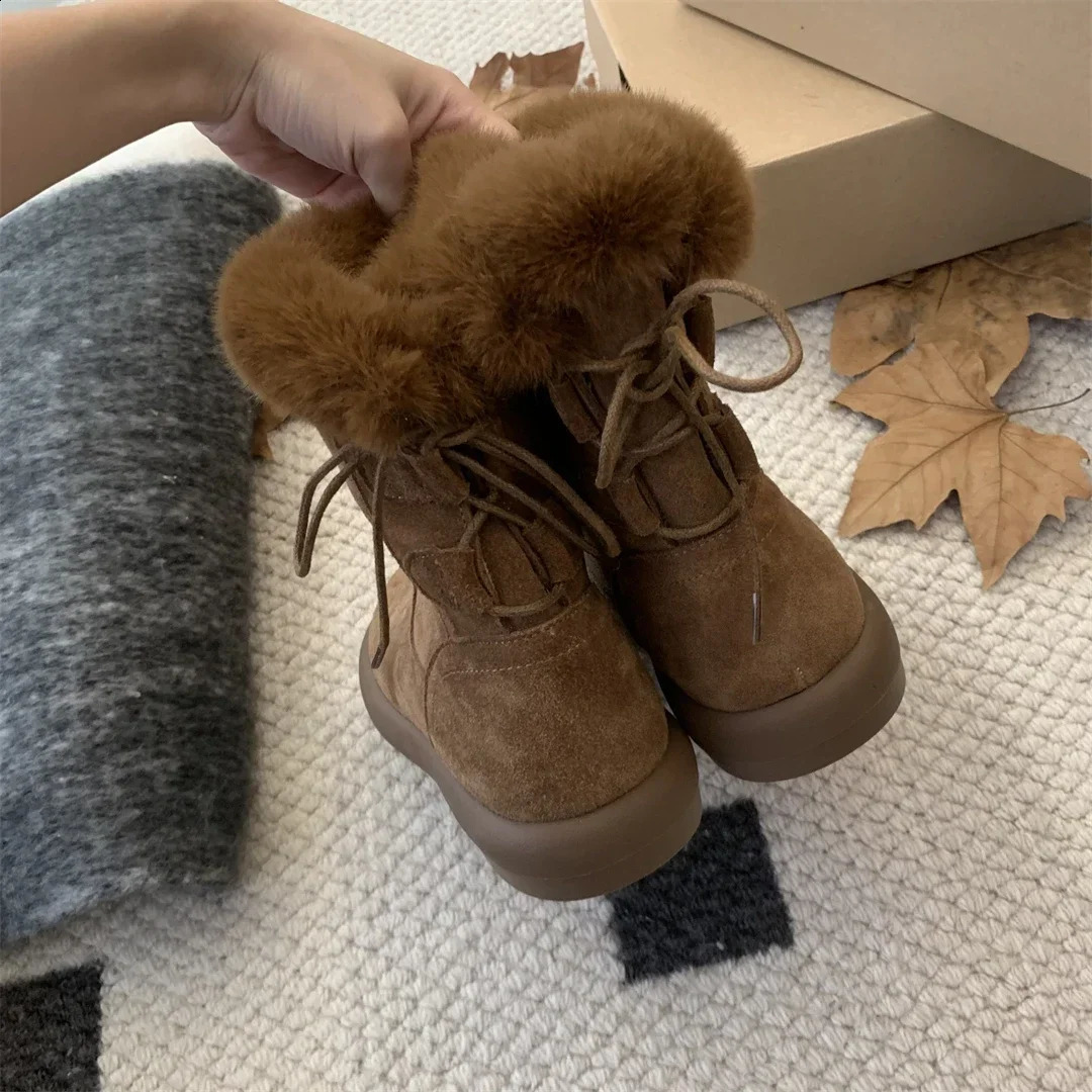 Waterproof Snow Boots with Fleece Thickened Warm Cotton Shoes Short Tube with Fleece Martens Flat Wool Shoes for Women 241226