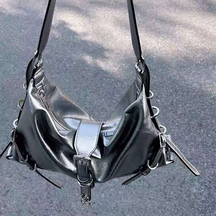 New Fashion Trend, Unique Niche Underarm Casual And Simple Women's Mobile Phone Bag, Single Shoulder Crossbody Small Bag