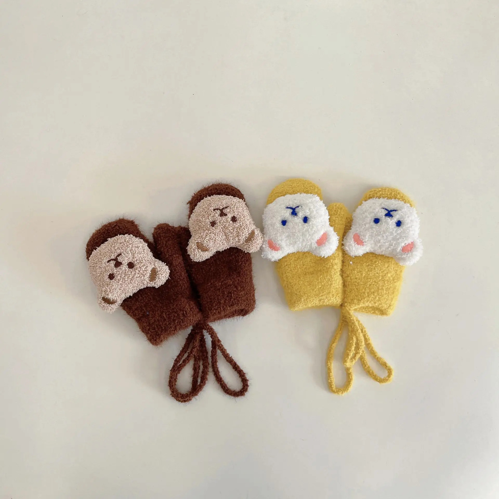 Cartoon Bear Baby Mittens Winter Warm Kids Girl Gloves Knitted Children Toddler Thick Teething Mitten Handschoen 14Y 241225