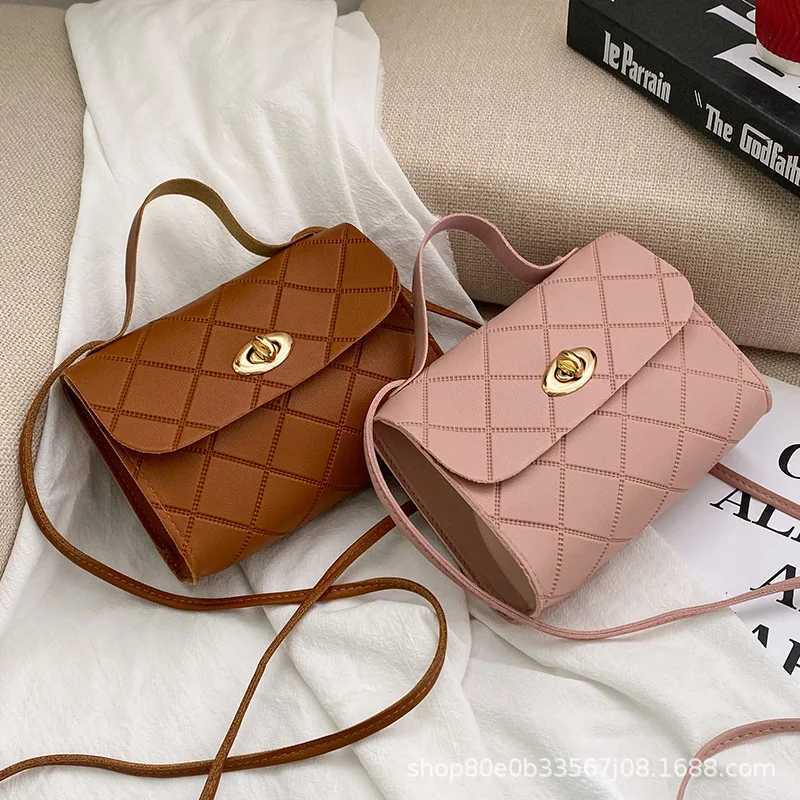 Lingge Stripesd Small Square Bag womens handbags2021 K-style Sahel Small Bag Export Wholesale Fi Trendy BagXJ241225
