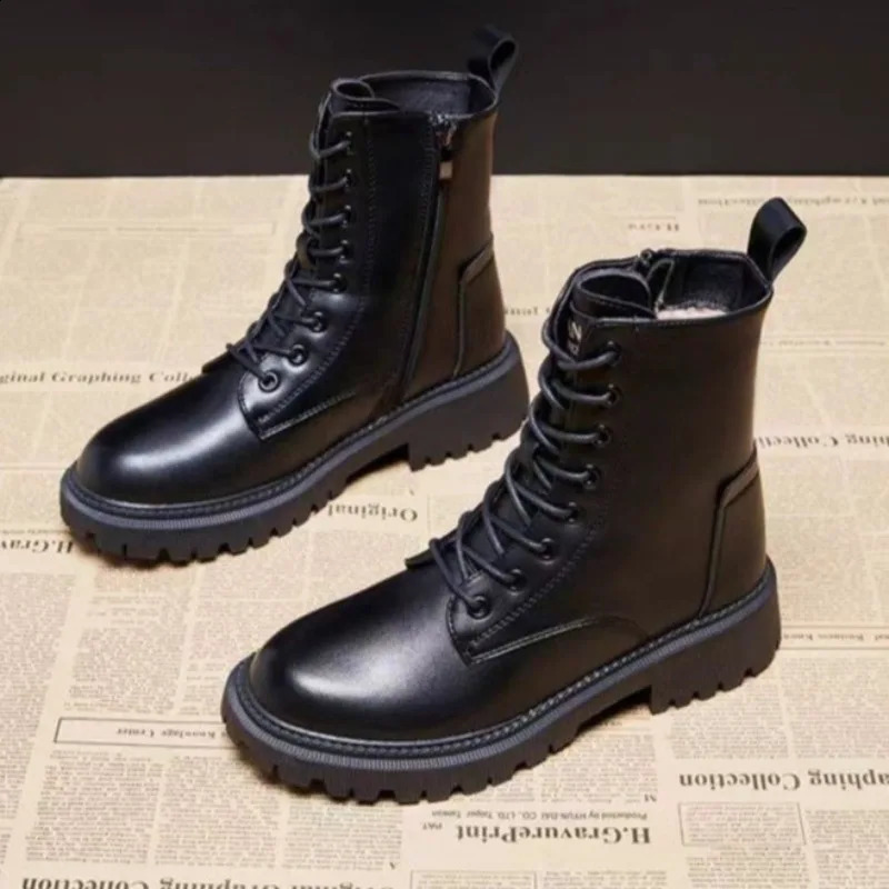 Winter Womens Plus Cotton Shoes Fashion Lace Up Platform Shoes for Women Sneakers Outdoor Keep Warm Womens Casual Ankle Boots 241226