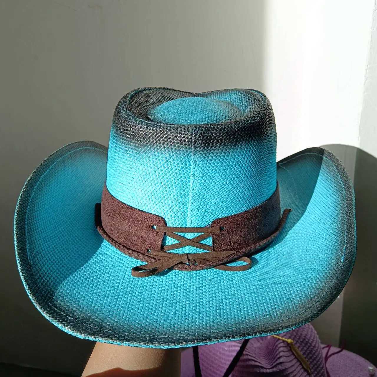 2024 Blue Lake New Western Cowboy Hat Summer Outdoor Travel Beach Sun Hat Mens and Womens Retro Gentleman Cowboy Jazz W241225