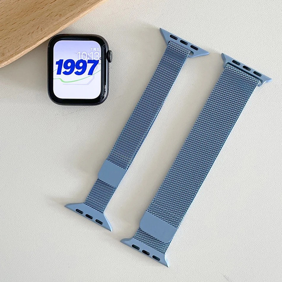 Haze Blue Magnetic Silicone Metal Strap For Watch Band S10 9 8 7 6 SE 5 4 38/40/41/42/44/45/46/49mm Bracelet 241220