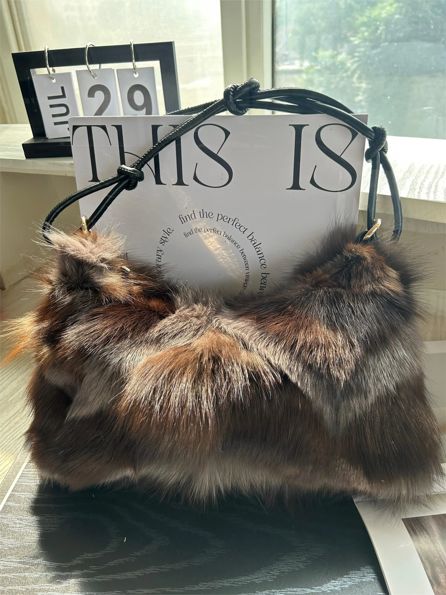 Winter Fox Fur Bag Womens Bag Fashion Handbag Ladies Bags Purses Women Shoulder Bag Real Silver Fox Fur Messenger Bags241226