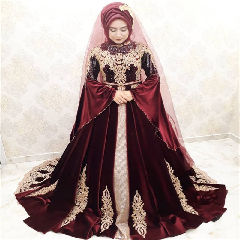Luxury Burgundy Moroccan kaftan Evening Dress Islamic Turkish Arabic Beaded Prom Dress Appliques Lace Formal Ceremony Arabian Abaya Special Occasion P