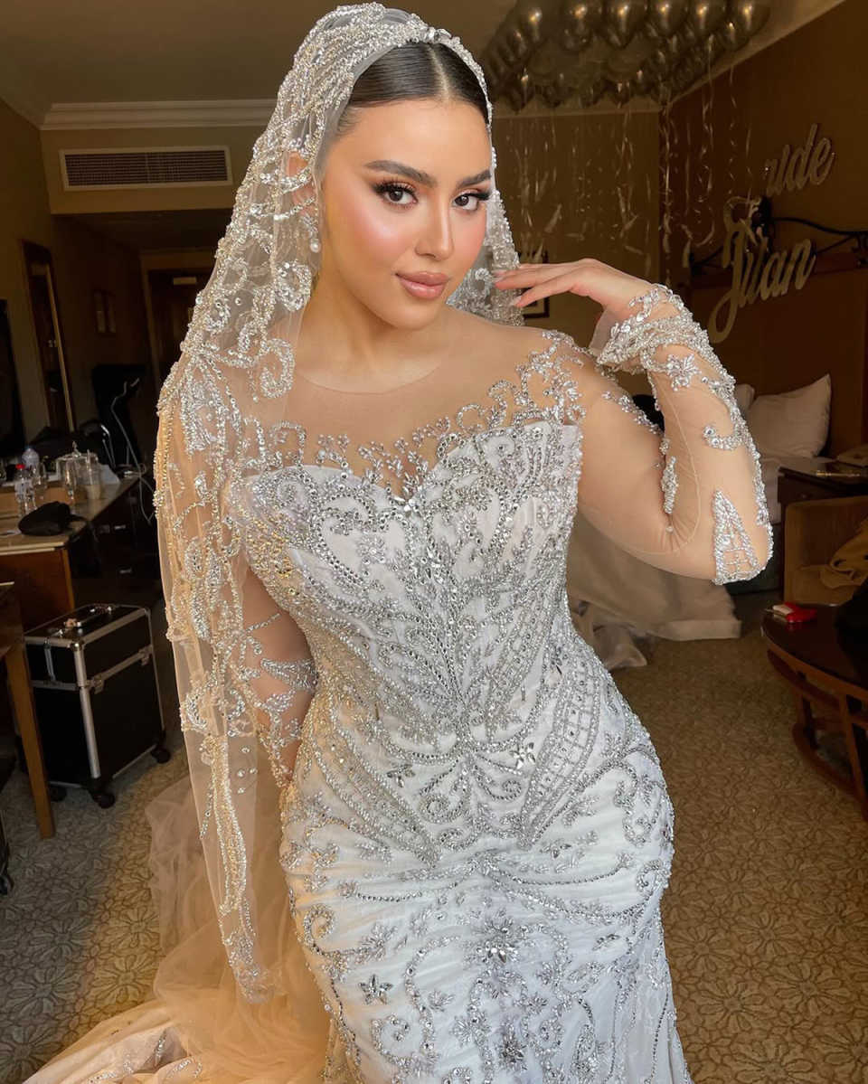 Luxurious Wedding Dress Beading Mermaid Sheer Neck Bridal Gowns Rhinestone Long Sleeves Bride Dresses Customized Plus Size Vestido de novia