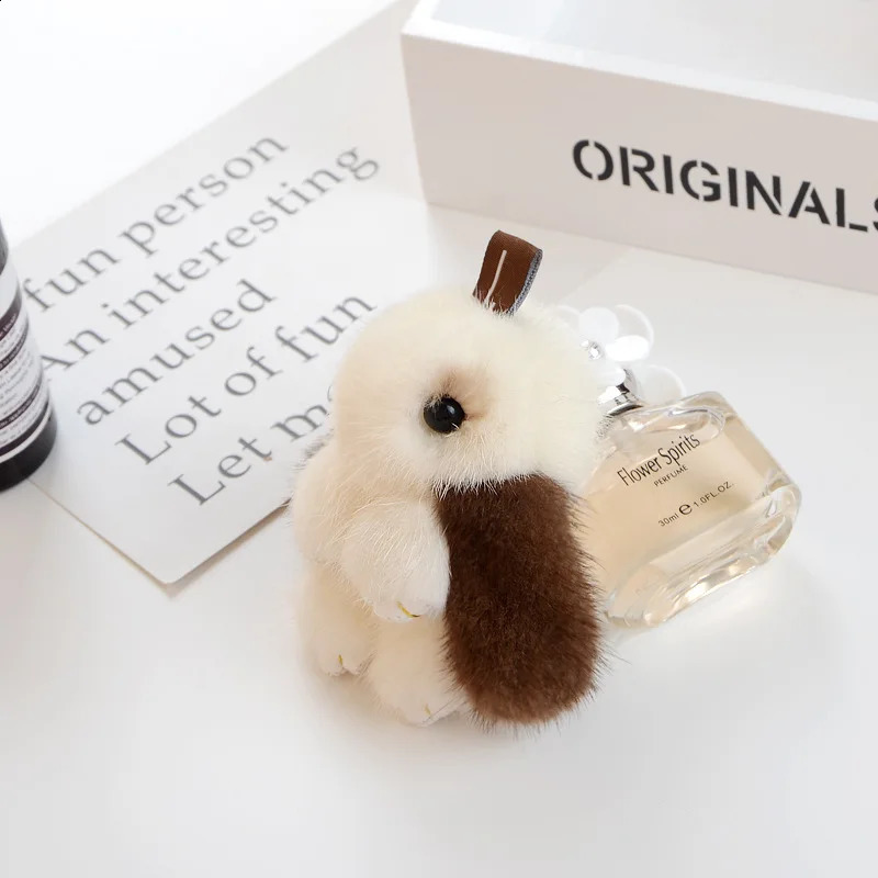 Cute Bunny Real Mink Fur Keychain Rings Birthday Gift Girl Accessories Women Bag Ornaments Trinkets Plush Rabbit Pendant Car Key 241226