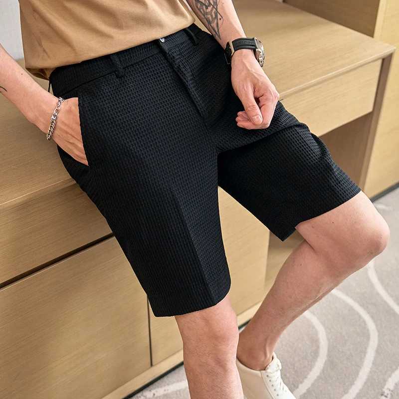 Fashionable mens elastic waist casual pants high-quality solid color shorts for summer 2024 solid color shorts and pants W241226