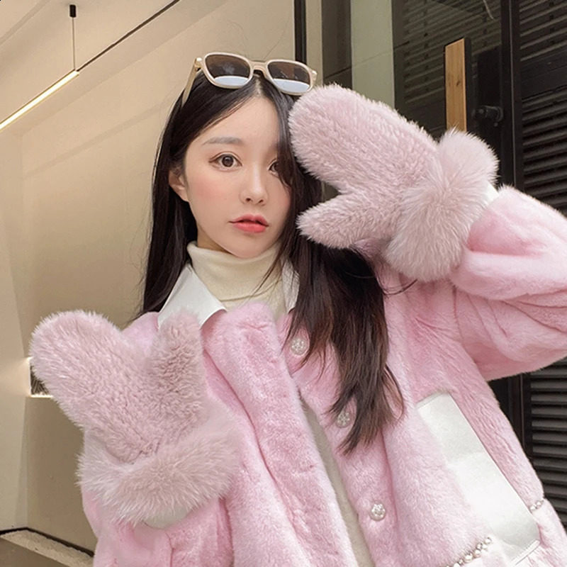 Real Fox Fur The est Super Elastic Imported Mink Gloves Winter Warm Gloves Female Halter Mink Knitted Gloves Cute Gloves 241226