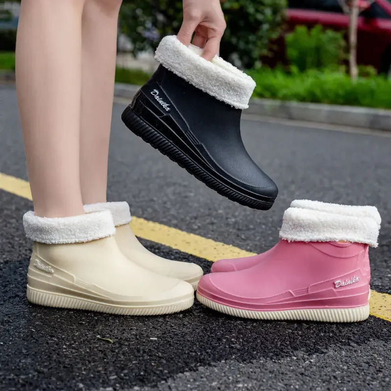 Rain Boots Womens Fashion Rubber Shoes Non-slip Wear-resistant Outdoor Trendy Water Shoes Work Shoes Camping Rubber Boots 241226
