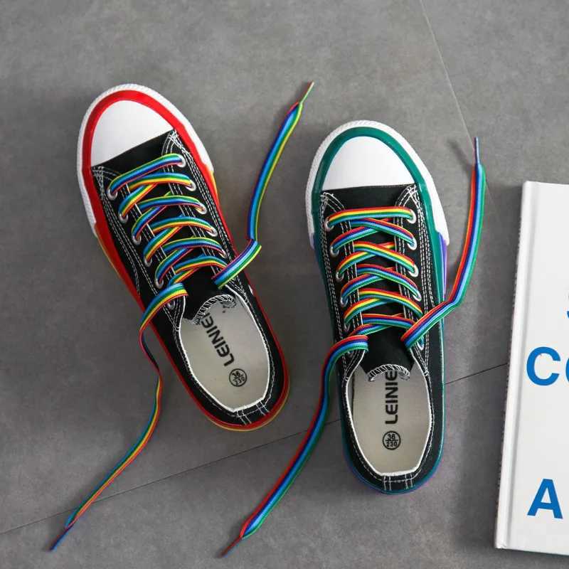 Womens vulcanized shoes canvas sports shoes summer candy colors new fashion rainbow womens platform walking womens tablet comfortable and casual M2412