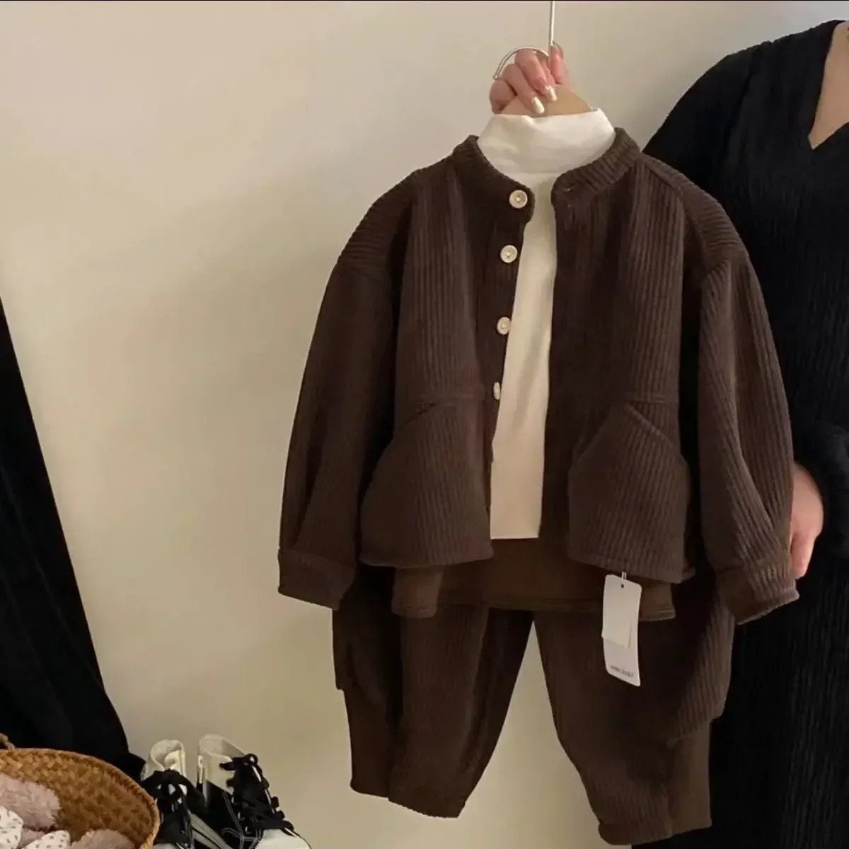 Boys Girls Korean Corduroy Stand Up Collar Single Breasted Top Pants Spring Autumn Set Childrens Casual Twopiece Clothing 241225