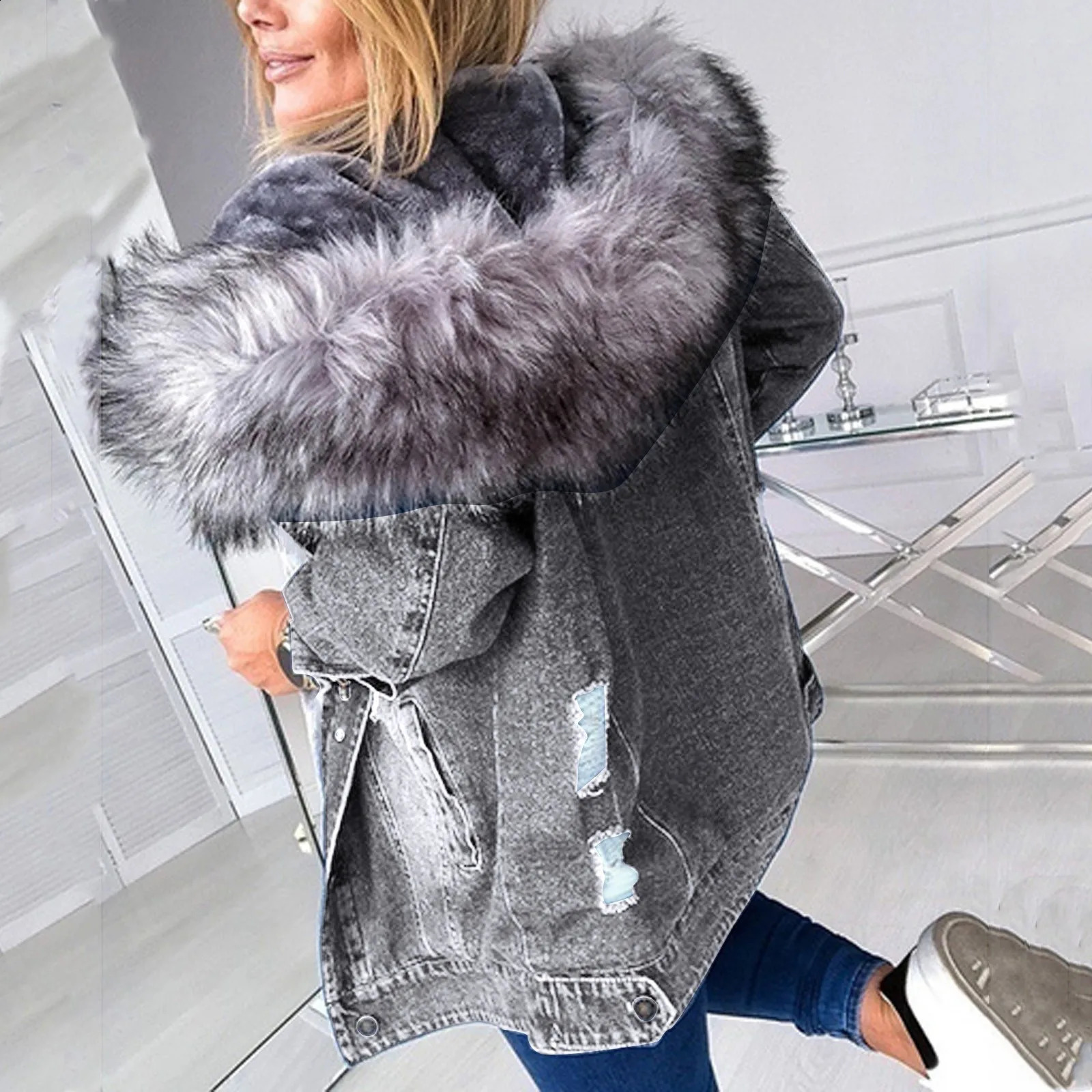 Womens Fleece Extra Thick Long Sleeve Collar Denim Solid Color Ripped Old Jacket 241220