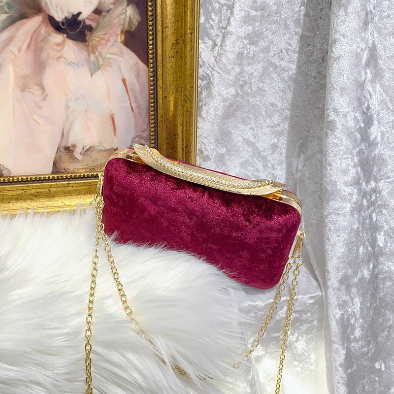 French Sparkling Ineffective Diamond Studded Dinner Bag Socialite Velvet Temperament Simple Personalized Hand Held Crossbody Bag 241226
