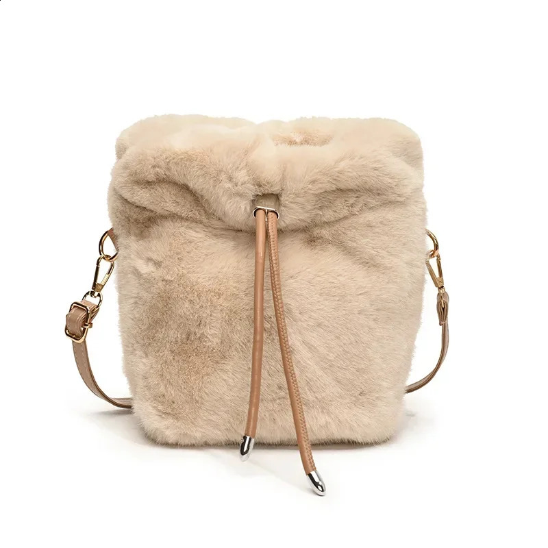 Plush shoulder bag womens winter simple bucket bag external Versatile Messenger phone bag 241223