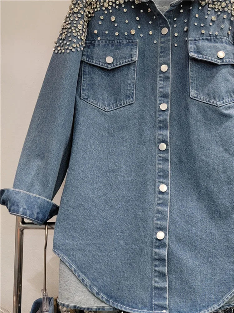 DEAT Fashion Diamonds Loose Denim Shirts Coat For Women Autumn Trendy Lapel Long Sleeve Pockets Jacket Females 29L7920 241223