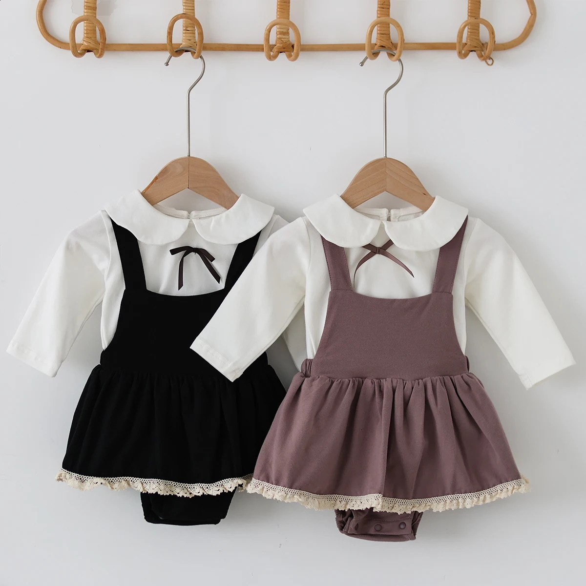 Girls College Style suit Childrens Korean Doll Collar Shirt Lace Strap dress TwoPiece Set 241225
