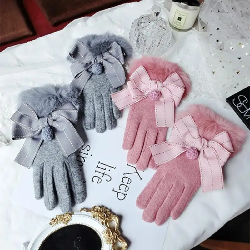 Cashmere Gloves Wool Piece Jump Point Bowknot Hair Ball Fashion Gloves Korean Touch Screen Five Finger Warm 241226
