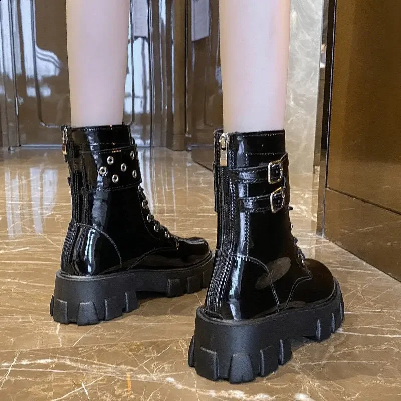 Fashionable Metallic Buckle Decoration Ankle Boots Woman Summer Ankle Boots Style Thick Bottom shiny leather boots 241226