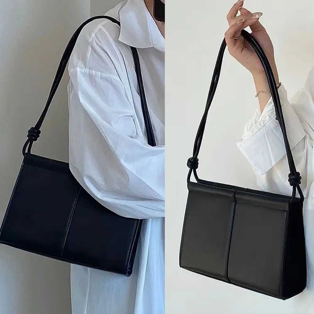 1PC Women Luxury PU Leather Handbags Ladies Versatile Shoulder Crossbody Bag Fi Underarm Bag Small Square Tote BagsXJ241225