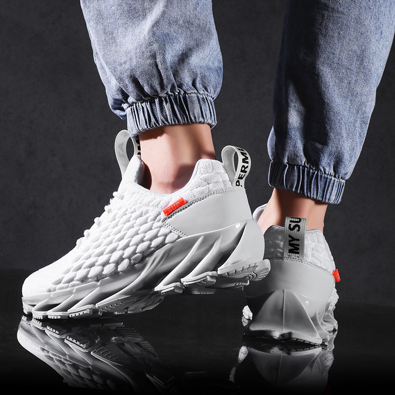 Men Sports Shoes Fashion Versatile Designer Shoes Blade Shoes Outdoor Activities Plus Size Training Running Sneakers Triple Black White Red Grey Free 