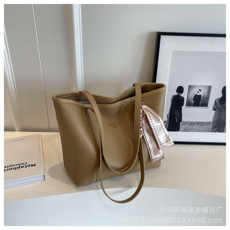 Wholesale From Manufacturers, Women's New Summer Fashion, Large Capacity Scarves, Tote Bags, Fashionable Single Shoulder Commuting Bags