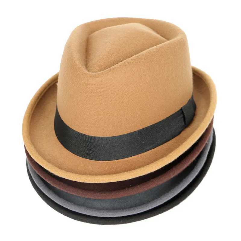 Classic Fedoras Mens Hat Fashion Autumn 2024 Solid Winter Short sleeved Fedora Jazz Top Hat Womens Black Gentleman Felt C W241225
