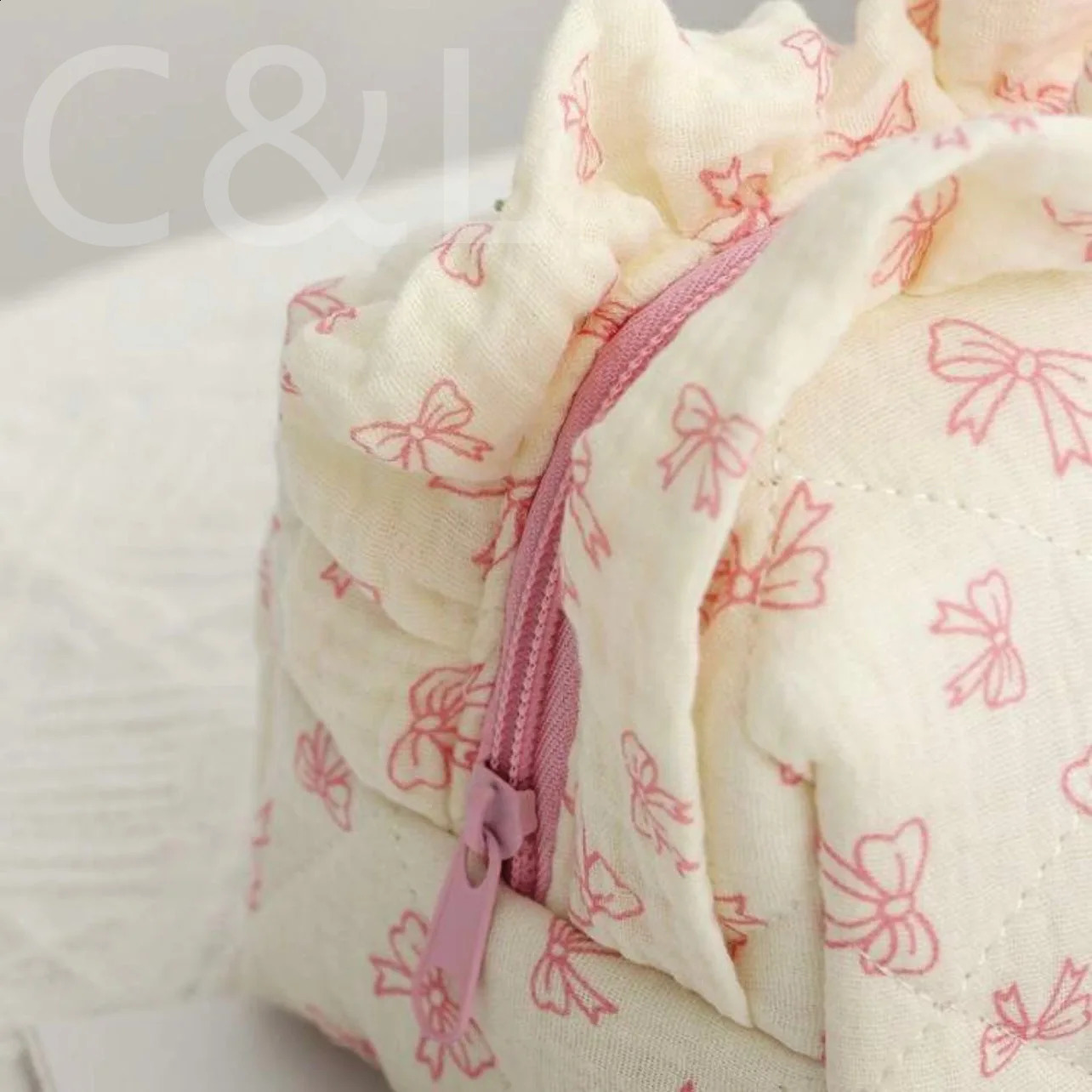Portable Cotton Makeup Bag Printed Bow Lace Makeup Bag Thickened Travel Cherry Storage Bag Pink Floral 241226