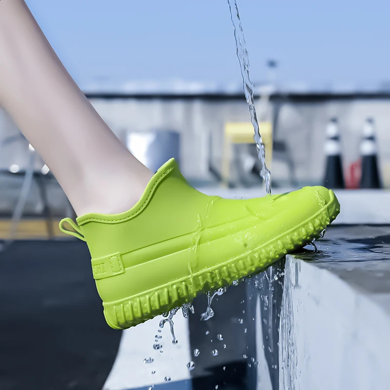 style rain boots for women fashionable outdoor non-slip fishing short-tube wear-resistant four-season work waterproof shoes 241226