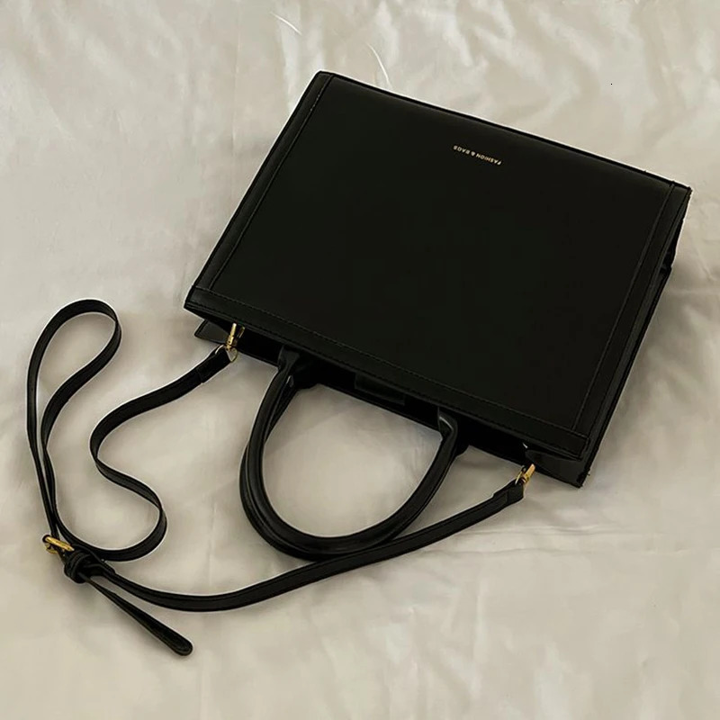 Fashion Korean Style Women Vnitage Briefcases OL High Capacity Business Retro Laptop Shoulder Bags HandBags 241225