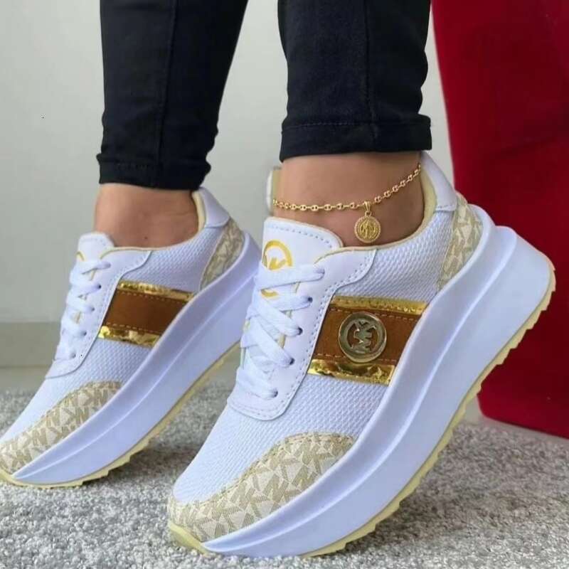 2024 Women Vulcanize Fashion Tenis Sneakers Lace-Up Breathable Sports Wedges Platform Female Footwear Ladies Casual Shoes fmv