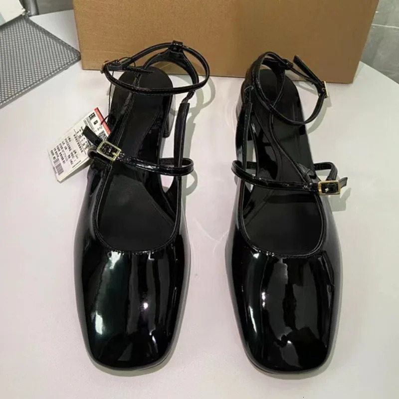 Elegant Office Shoes For Women Black Leather Square Toe Chic Outdoor Casual Sgbacks Ankle Strap Summer Lady Heeled Sandals