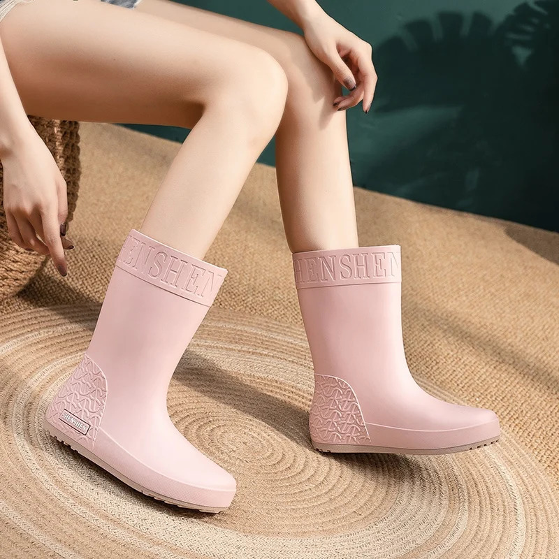 Rain Boots Ladies Adult Fashion Mid-Calf Waterproof Non-Slip WearResistant Working Water-Proof Shoes Winter Cotton plus Warm 241226