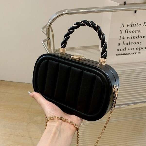 New Korean Fashion Chain Emed Handheld Single Shoulder Box With High Quality Texture Small Square Crossbody Bag For Women