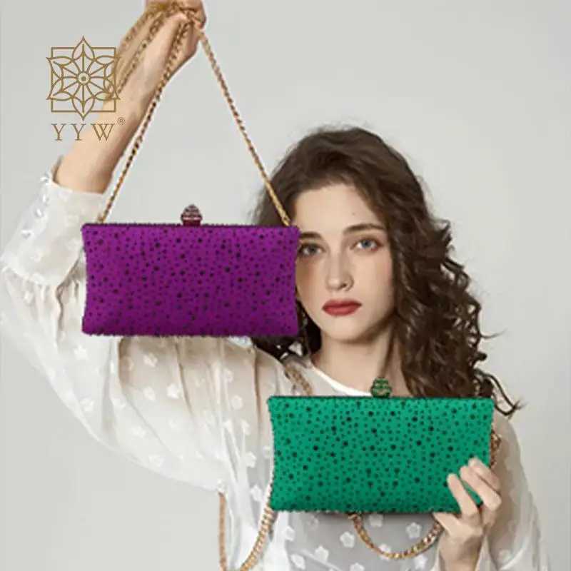 High Quality Ladies pearl clutch bag rhinestone crystal wallet sparkling night handbag metal chain shoulder bag for weddings cocktails dances parties 