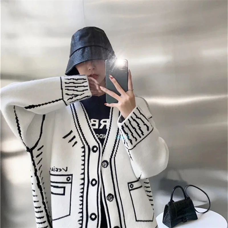 Print Graffiti Cardigan Women Long Sleeve Top Y2K Loose Vneck Sweater Autumn Winter Streetwear Knitted Female Cardigans Coat 241225