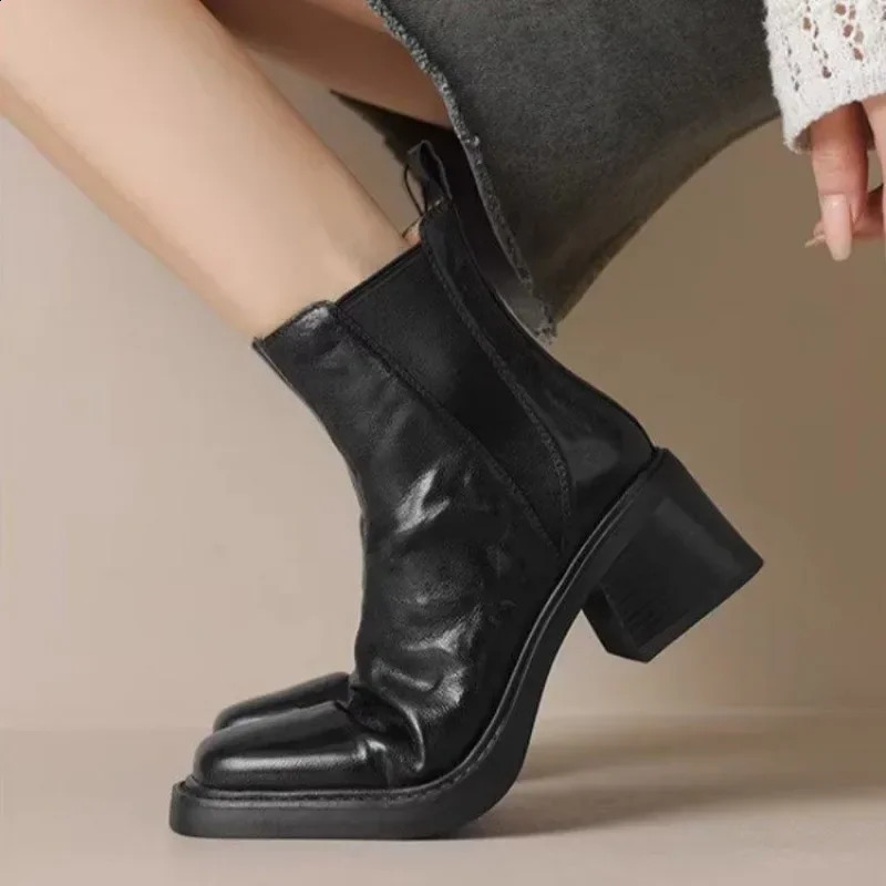 Fashion Solid Color Womens Boots Square Toe Nude Boots Versatile Professional Casual Short Spring and Autumn 241226