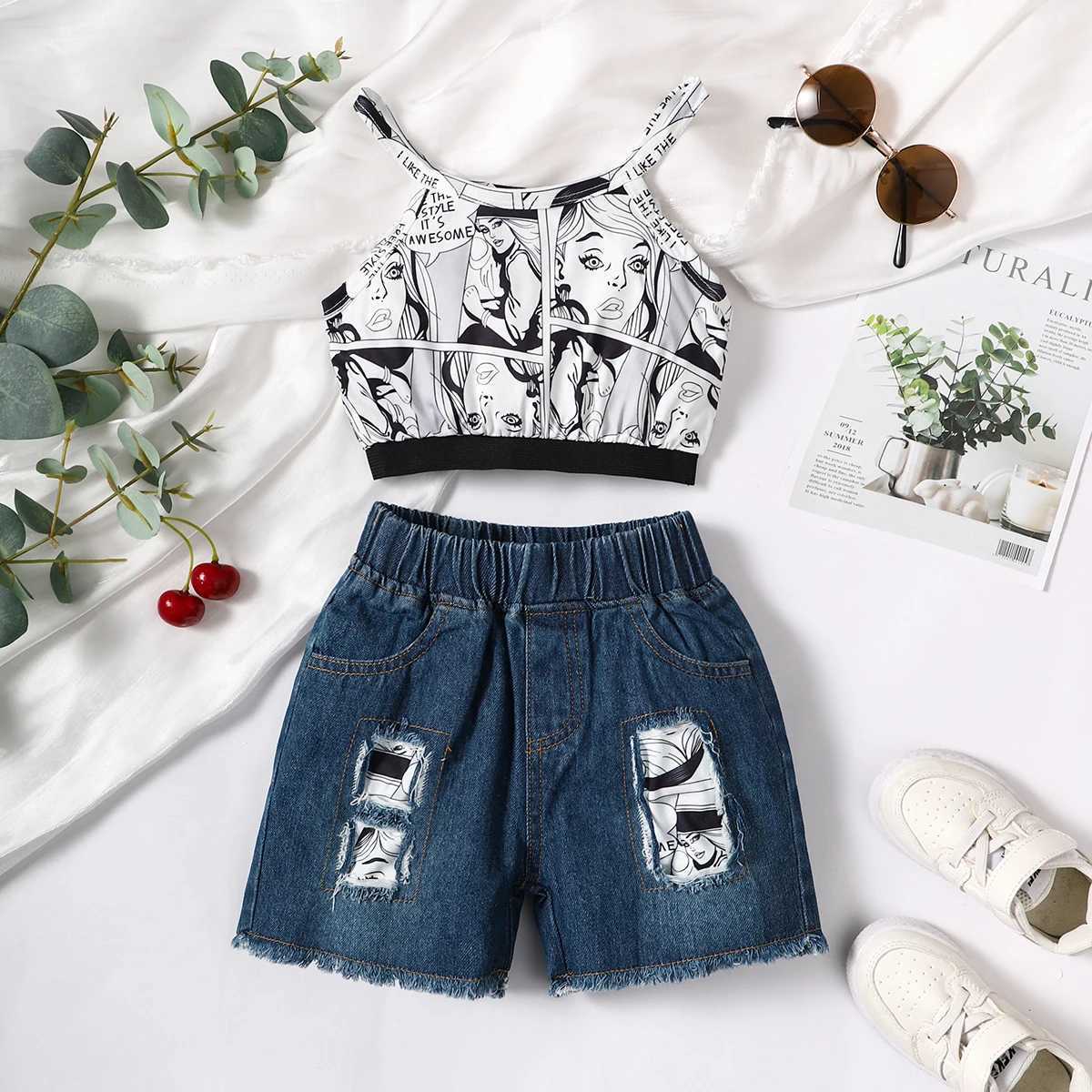 Clothing Sets 2PCS Kids Girl Clothing Set Character Print Sleeveless Top+Denim Shorts Fashion Personality Outfit for Children Girls 1-6 YearsY241225HJ