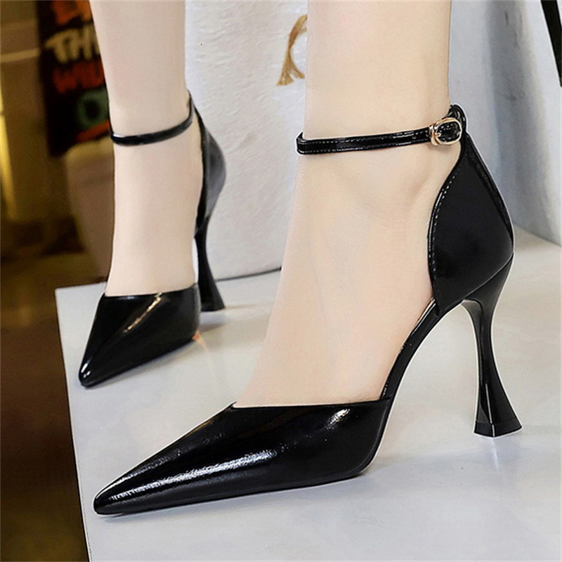 Spring Autumn Patent Leather High Sier Woman Pumps Sexy Party Sandals Banquet Shoes Female Heels Plus Size 42 43