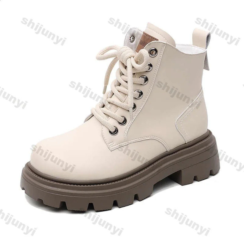 Women Ankle Boots Soft Leather Anti Slip Thick Soled Short Boots2025 Winter British Lace Up Comfort Platform Fashion Boots 241226