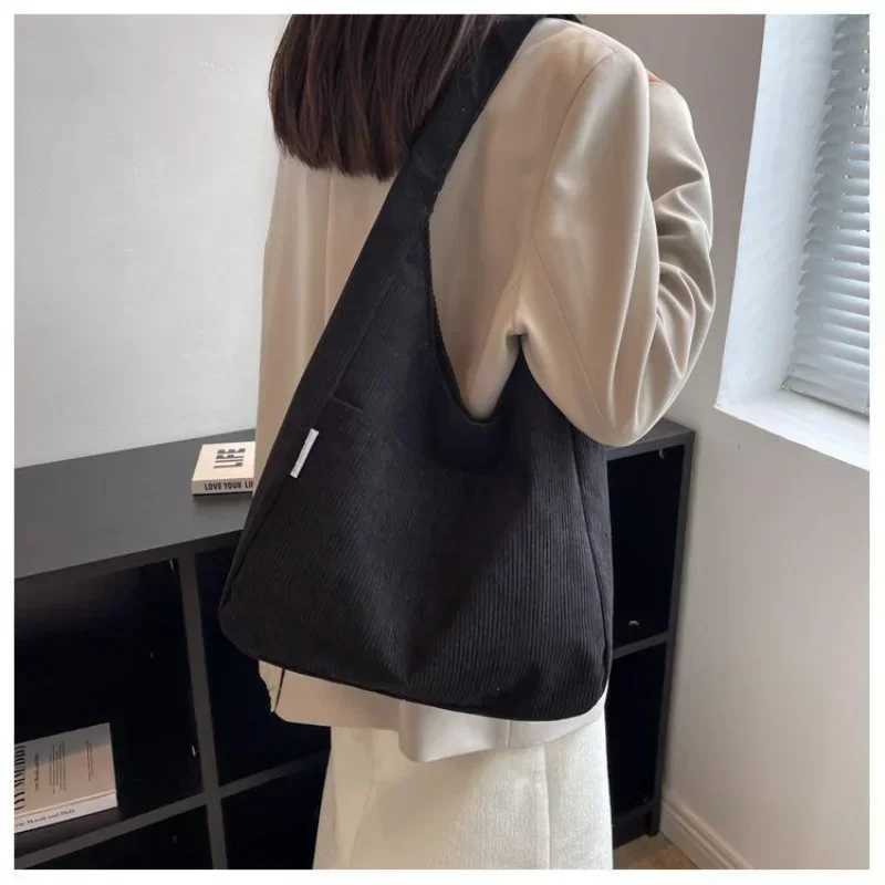 Canvas Shoulder Womens Tote Bag Corduroy Simple Casual Large Capacity Designer Handbags For Women Travel Solid Shopper BagXJ241225