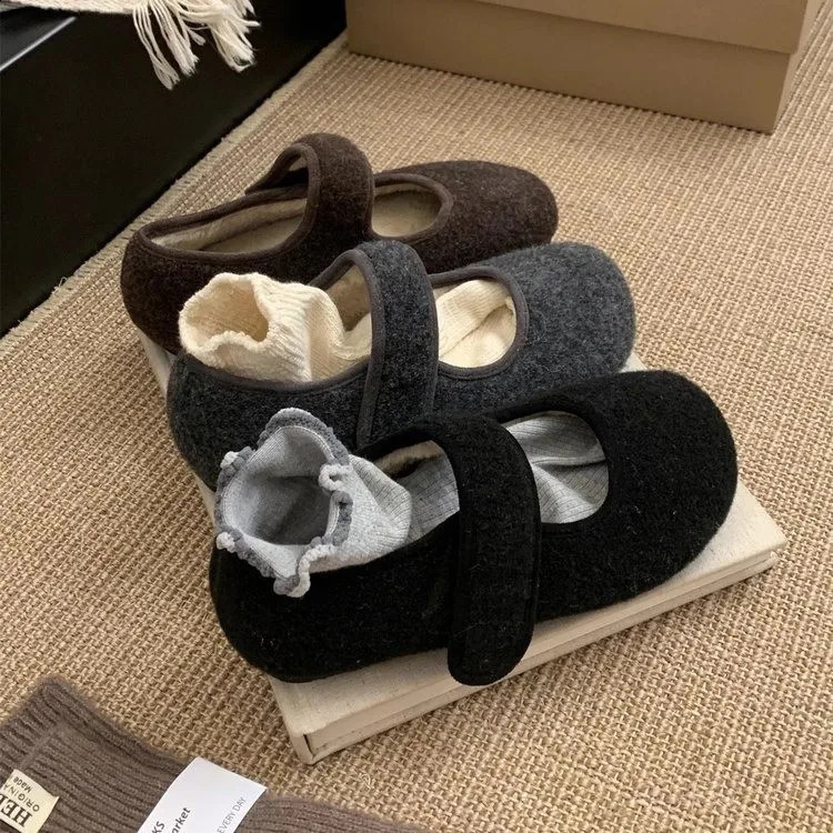 Vintage furry beans cotton shoes women wear 2024 winter plus fleece flat cute Mary Jane fashion shoes241226bj
