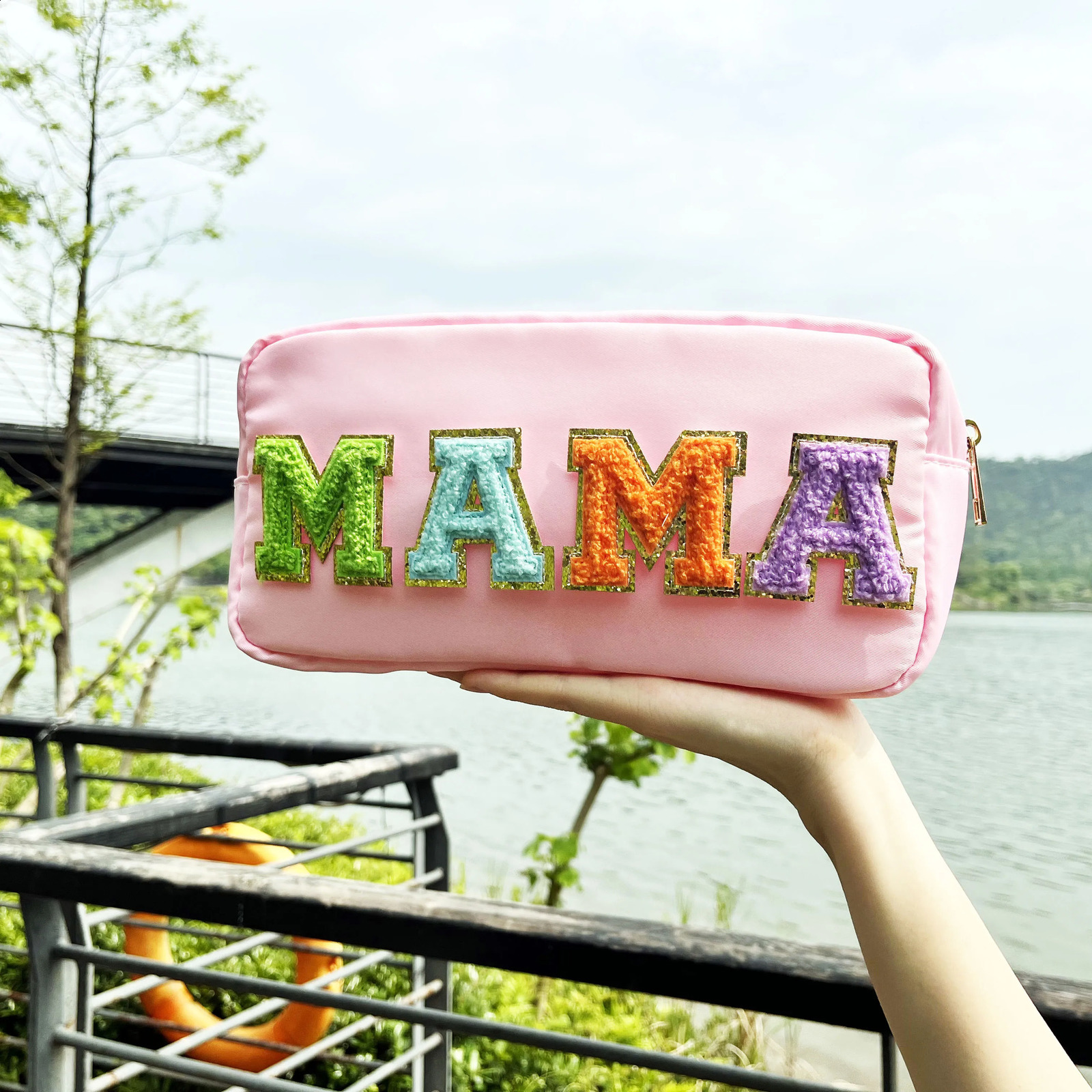Personalized Chenille Embroidery High Capacity Makeup Bag Nylon--UP TO 5 LETTERS--Waterproof Travel Toiletry Bag for Women Girl 241226