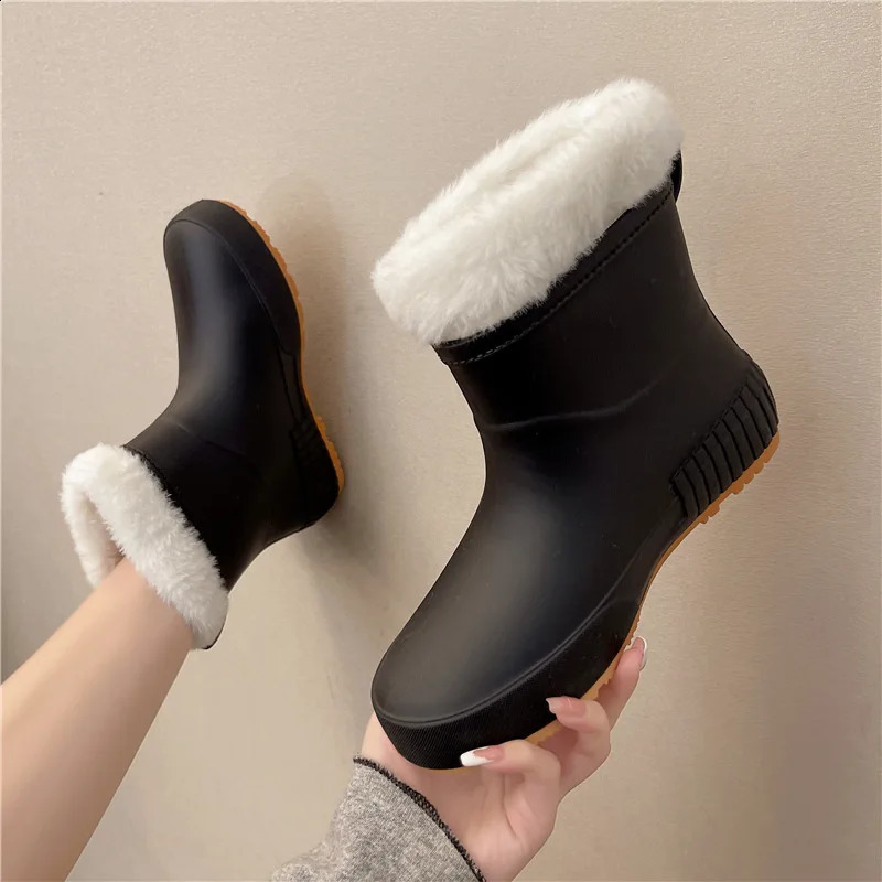 Rubber Shoes Women Warm Waterproof Rain Boots Fashion Slip-on Non-slip Ankle Booties Waterproof Work Short Boots Woman 241226