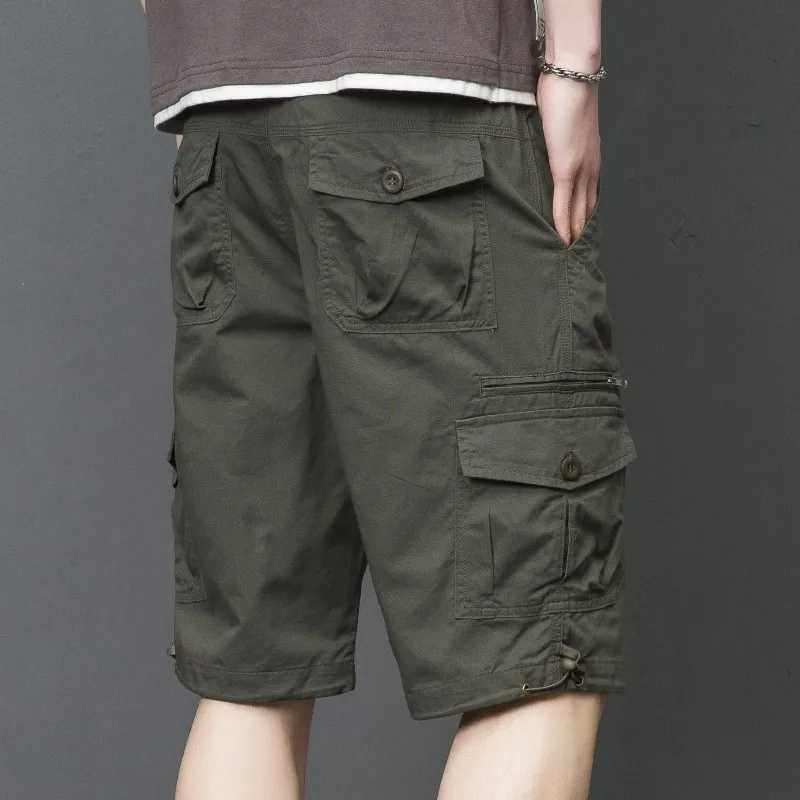 Summer New Mens Cargo Shorts Korean version loose one-fifth pants mens multi pocket straight casual pants W241226