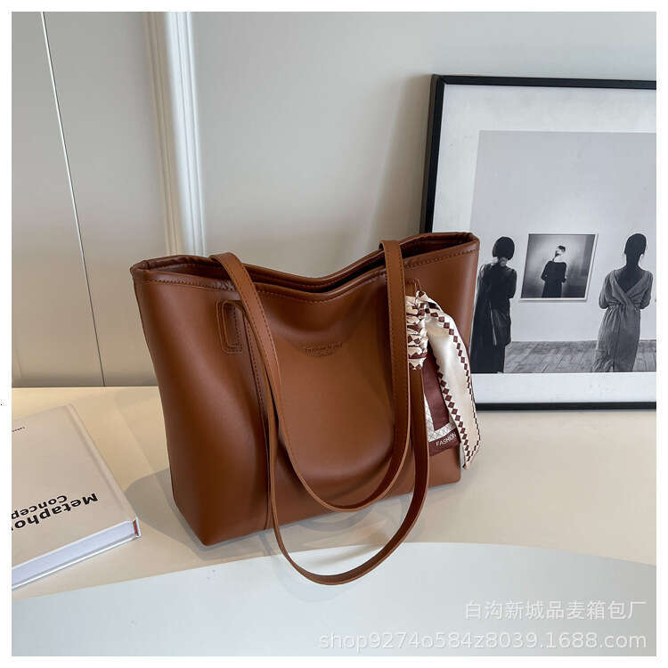 Wholesale From Manufacturers, Women's New Summer Fashion, Large Capacity Scarves, Tote Bags, Fashionable Single Shoulder Commuting Bags