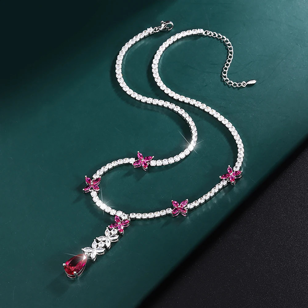 Sparkling 914MM Ruby Gemstone Pendant Necklace for Women y High Carbon Diamond Cocktail Party Fine Jewelry Birthday Gift 241226