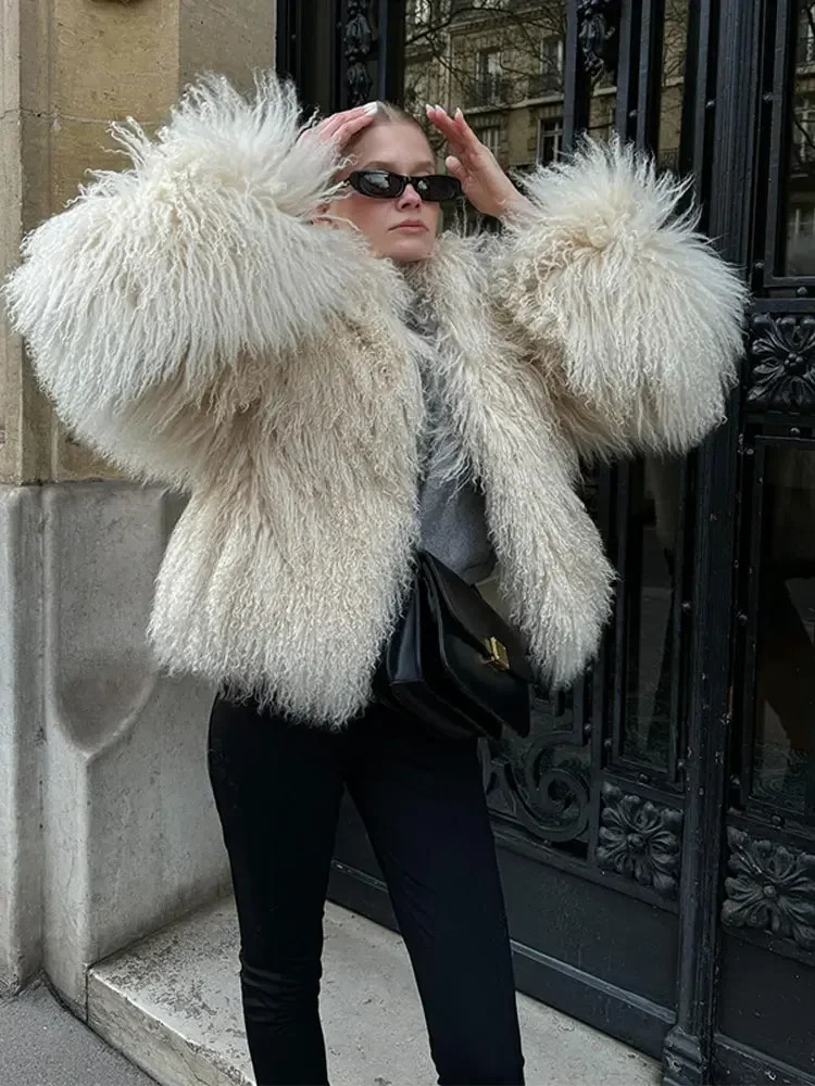 Women Elegant Solid Plush Faux Fur Short Coats Fashion Lapel Full Sleeves Thick Jacket Autumn 2024 Winter Female Casual Outwear 241223