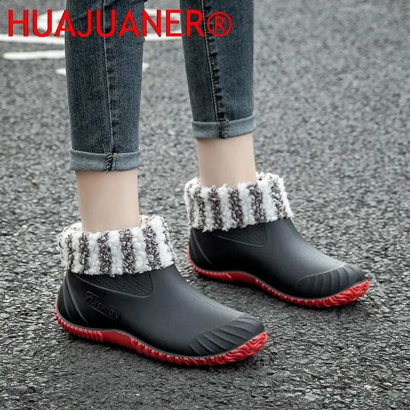 Water Shoes Women Shoes Ankle Rain Boots Rubber PVC Rainboots Waterproof Women Slip On Fashion Fishing Boots Flats Footwear 241226